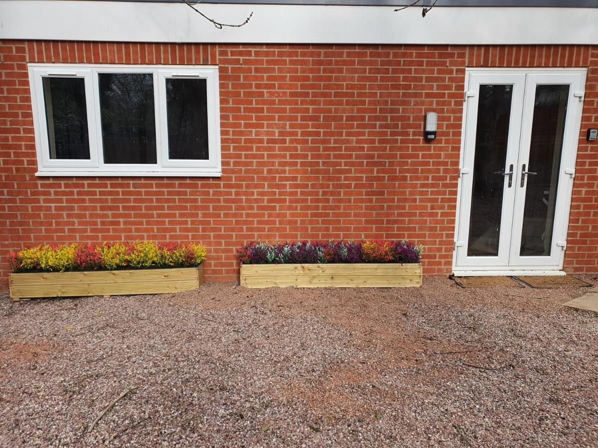 Umbrella Properties Private Apartment Birmingham Bagian luar foto