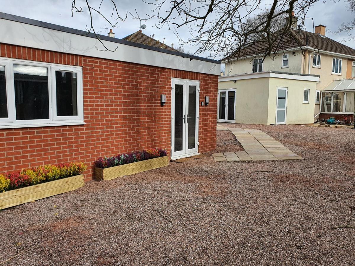 Umbrella Properties Private Apartment Birmingham Bagian luar foto