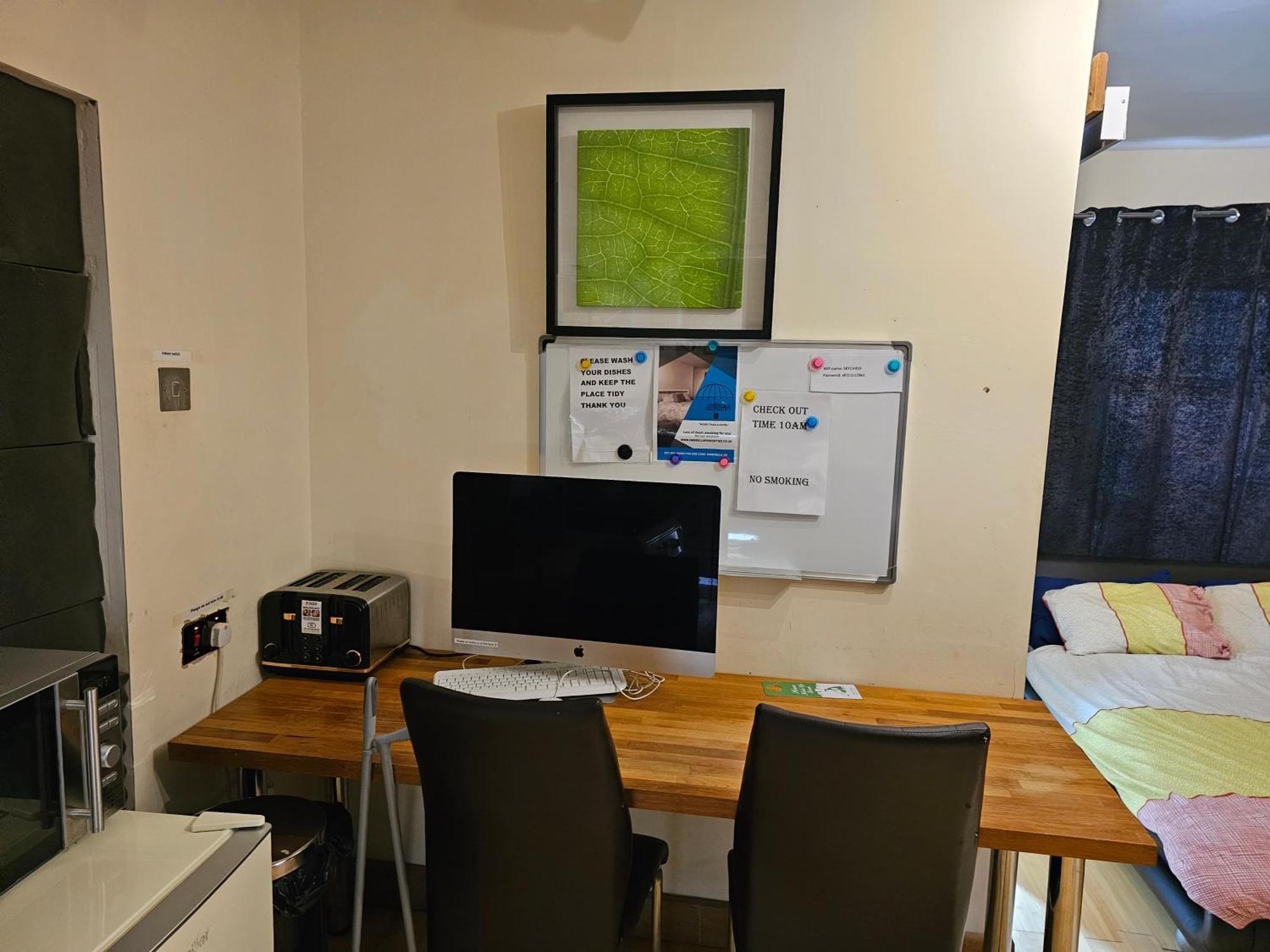 Umbrella Properties Private Apartment Birmingham Bagian luar foto